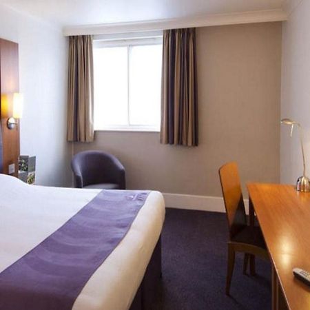 Premier Inn Premier Inn Sandhurst Sandhurst  Exterior photo